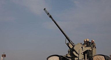 İran'dan Fordo Nükleer Tesisi bölgesinde hava savunma tatbikatı