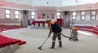 İstanbul Bakırköy'de ibadethanelerde temizlik seferberliği