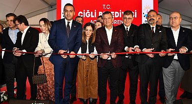 İzmir Çiğli'de iki yeni 'Özel' açılış