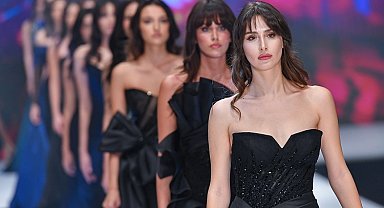 İzmir'de fuarlardan ekonomiye büyük katkı