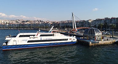 İzmir'de Göztepe ve Karantina iskeleleri yeniden devrede