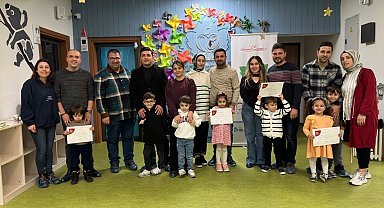 İzmit'te babalara sertifikaları teslim edildi