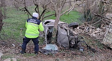 İznik yolunda feci kaza: 4 yaralı