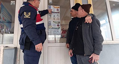 Jandarma çiftçileri dolandırıcılara karşı uyardı