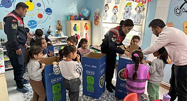 Jandarma öğrencilere doğa sevgisini anlattı