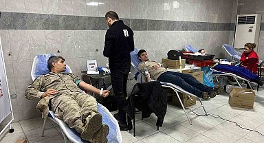 Jandarma personelinden kan bağışı