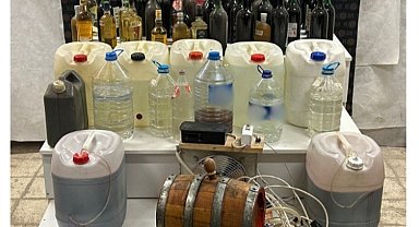 Kaçak ve sahte alkol satışına yönelik operasyonda 1 kişi tutuklandı