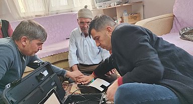 Kale'de 14 yaşlı vatandaşın kimlik yenileme işlemi adresinde yapıldı