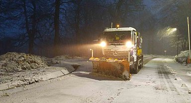 Kar mesaisi sürüyor