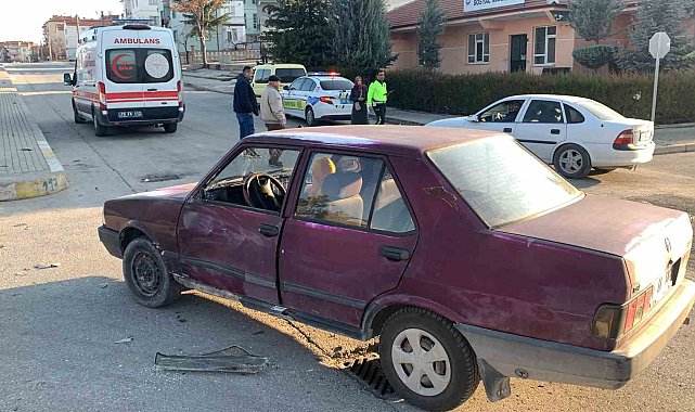 Karaman'da Fiat Tofaş ile motosiklet çarpıştı: 2 yaralı