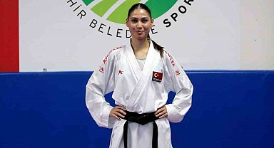 Karate sporcusu Zümra Rezzan, Fransa'da Türk Bayrağı'nı dalgalandıracak