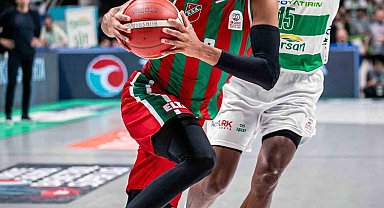 Karşıyaka'da James Webb, ALBA Berlin'e gidiyor