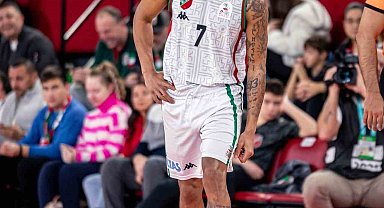 Karşıyakalı Daron Russell, Barcelona yolunda