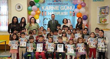Kartal Belediyesi kreşlerinde karne heyecanı