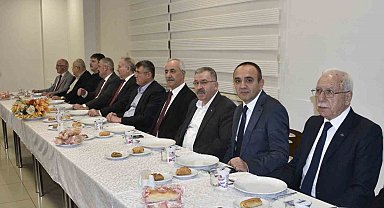 Kastamonu'da emekli olan 106 İl Özel İdaresi personeline veda edildi