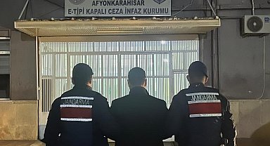 Kasten yaralama suçundan aranan şahsı jandarma yakaladı