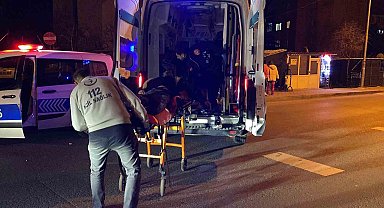 Kavgada 5 yerinden bıçaklanan şahıs yaralandı