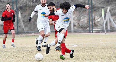 Kayseri Şeker Süper Amatör Küme: Hacılar Erciyesspor: 5 - Özvatanspor: 0