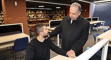 Kayseri Talas'ın kütüphanelerine ziyaretçi akını