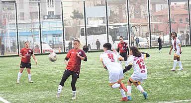 Kayserispor Kadın FK lidere konuk olacak