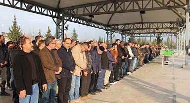 Kazada hayatını kaybeden öğretmen son yolculuğuna uğurlandı