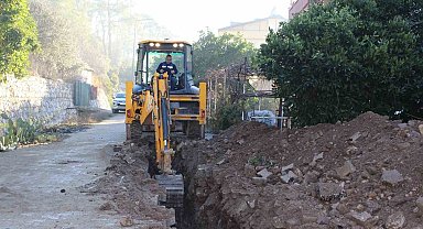 Kemer Aslanbucak'ın içme suyu hattı yenileniyor