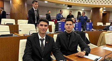 Kemer Belediyesi Gençlik Meclisi Başkanı, ABB Gençlik Meclisi yönetimine girdi
