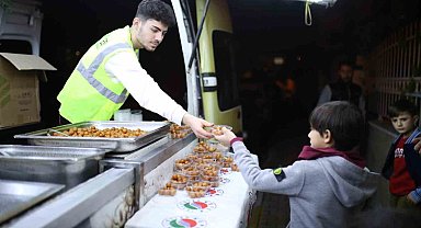 Kepez'den 5 bin kişiye kandil ikramı
