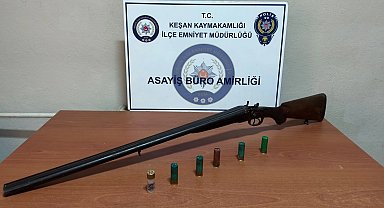 Keşan'da ruhsatsız silah ve kartuş ele geçirildi
