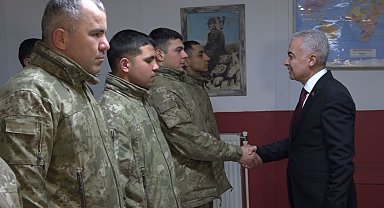 Kırklareli Valisi yeni yıla hudut kartalları ile girdi