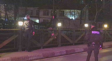 Kız arkadaşının kadın sığınma evine alındığını söyleyerek köprüden atlamak istedi