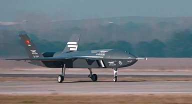 KIZILELMA'dan başarılı bir uçuş daha