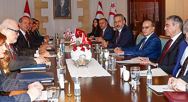 KKTC Cumhurbaşkanı Tatar, Dışişleri Bakanı Fidan'ı kabul etti