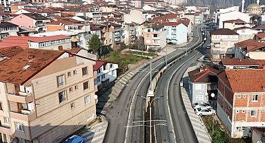 Kocaeli Adnan Menderes Bulvarı'nda ulaşım ağı güçlendi