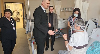 Kocaeli Gölcük Belediye Başkanı Sezer'den 'geçmiş olsun' ziyareti