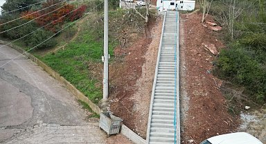 Kocaeli İzmit'te Serdar Mahallesi'ne yeni merdiven