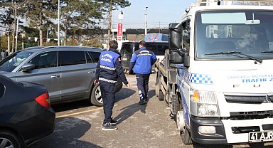 Kocaeli Zabıtası 2 bin 736 aracı çekti!