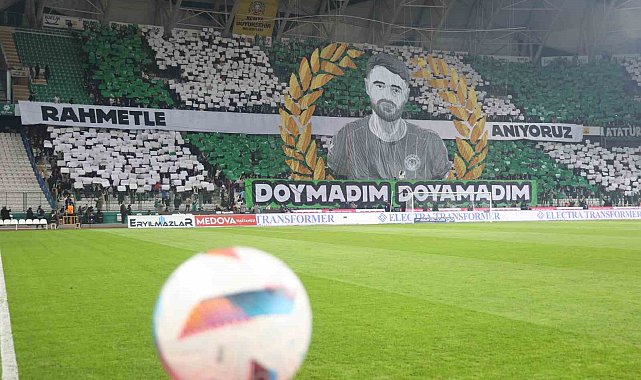 Konyaspor - Fenerbahçe maçında Ahmet Çalık anıldı