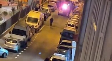 Küçükçekmece'de alkollü şahıs 8 araca hasar verdi