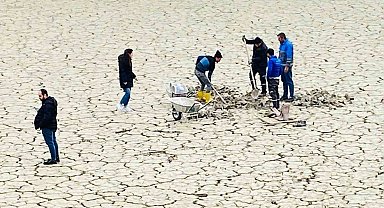 Kuruyan Kolak Gölünün eski ihtişamını kavuşması için harekete geçildi