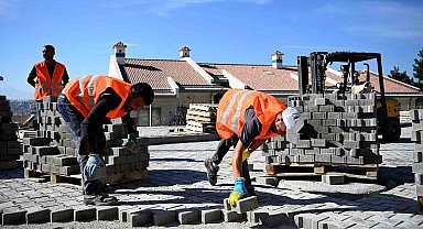 Kuşadası 2024 yılında 43 kilometre yeni yola kavuştu
