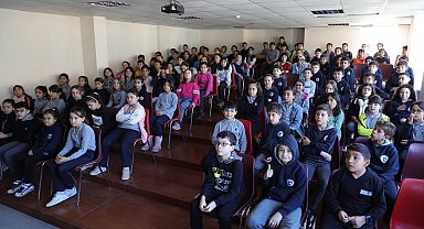 Kütahya Belediyesi'nden okullarda sıfır atık eğitimi