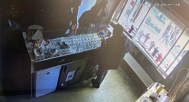 Kuyumculara sahte altın satan 3 şahıs yakalandı