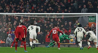 Liverpool'a Manchester United çelmesi