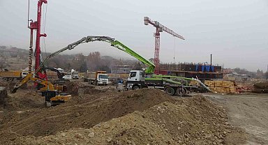 Malatya'da depremin yıktığı Başpınar'da inşaatlar yükseliyor