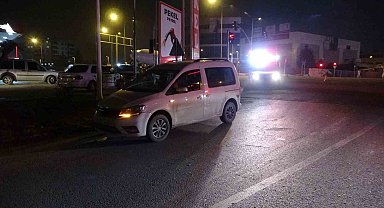Malatya'da hafif ticari araç otomobille çarpıştı: 2 yaralı
