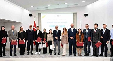 Malatyalı öğrenci, 'Girişimcilik ve Fütüvvet' temalı afiş yarışmasında üçüncü oldu