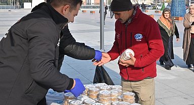 Manisa manevi atmosferi paylaşmayı sürdürüyor
