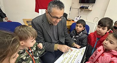 Mansia'da minik kalplerden anlamlı ziyaret