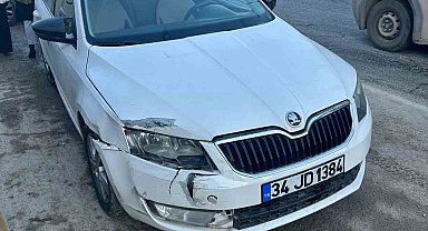 Mardin'de otomobiller çarpıştı